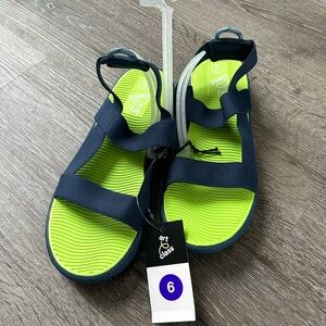 NWT Kids Sizes Art Class Green and Blue Sandals